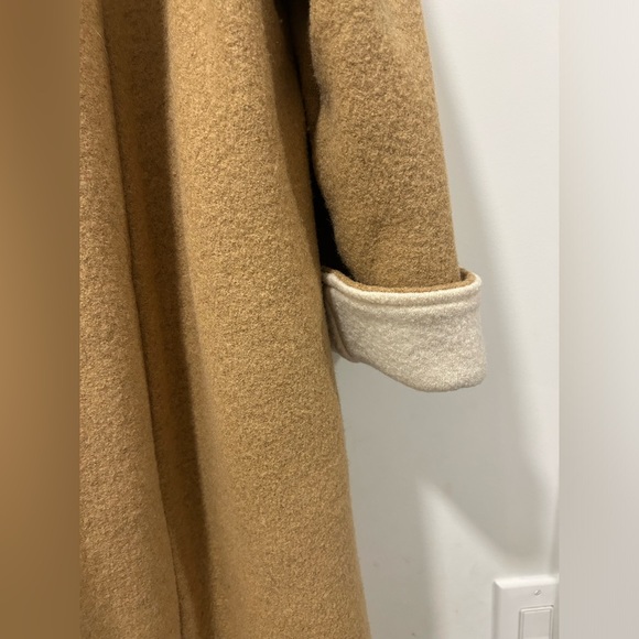 Wool wrap coat - Picture 11 of 16